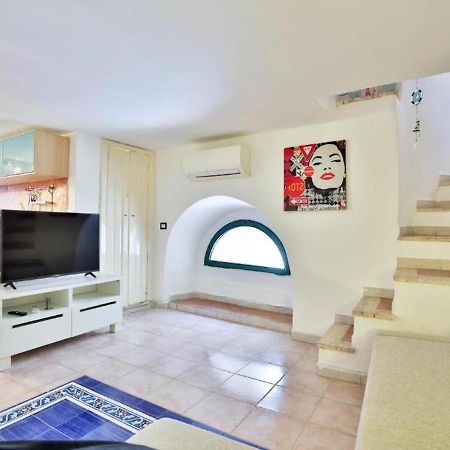 La Tata Home Салерно Экстерьер фото